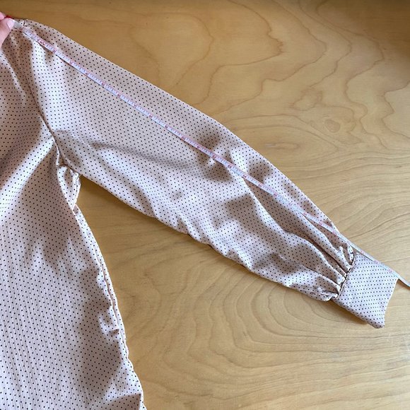 NWOT H&M Size 4 Pastel Pink Button Dotted Blouse - Picture 11 of 11